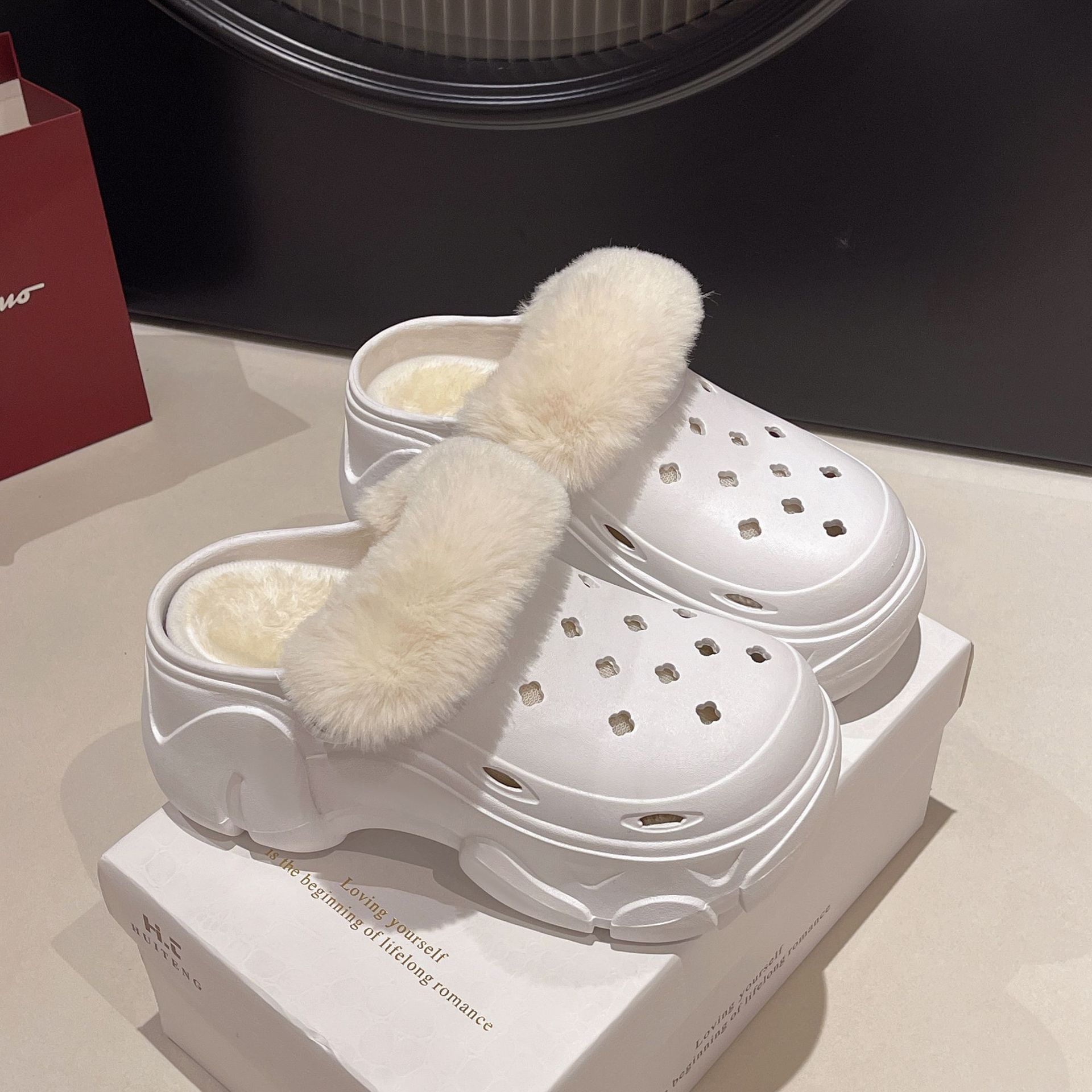 Damskie klapki na wysokim obca – Women'S Shoes Clogs recenzja i cena